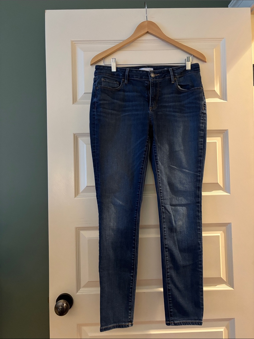 LOFT Dark Blue Curvy Skinny Jeans